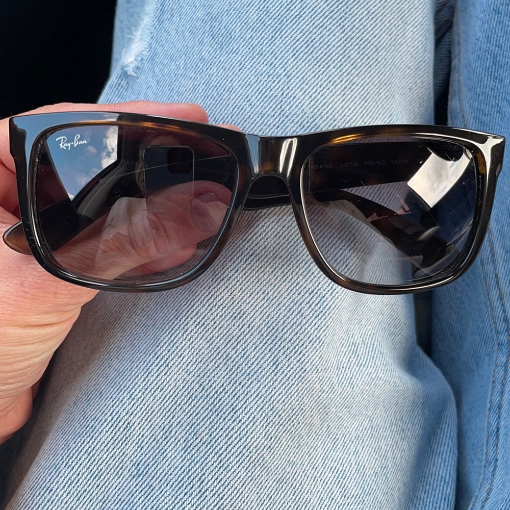 Tortoise Ray-Ban Sunglasses